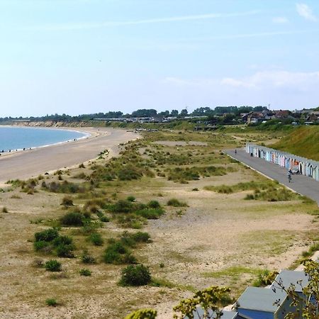 Beautiful 6 Berth Caravan By The Beach In Suffolk Ref 40076Nd Лоустофт Экстерьер фото
